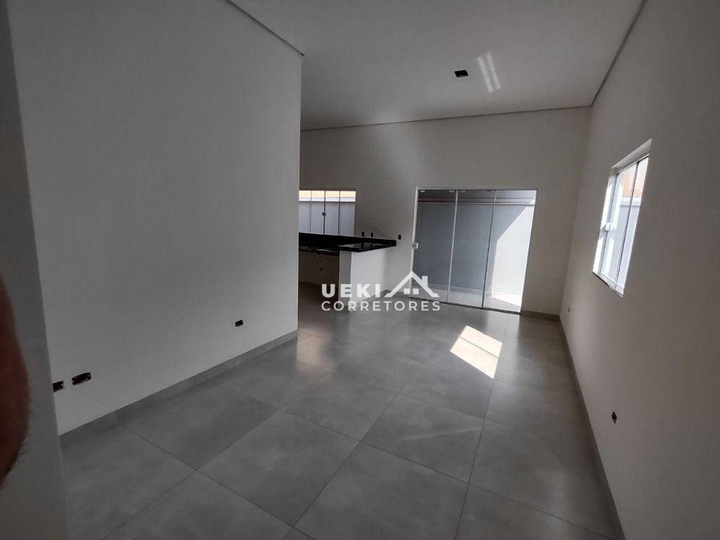 Casa à venda com 3 quartos, 79m² - Foto 6