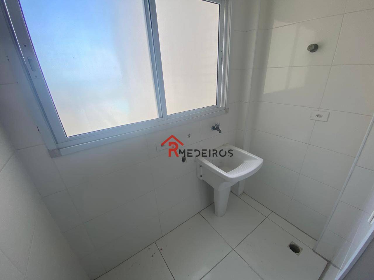 Apartamento à venda com 2 quartos, 80m² - Foto 11