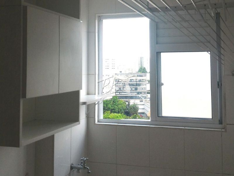 Apartamento à venda com 2 quartos, 57m² - Foto 4