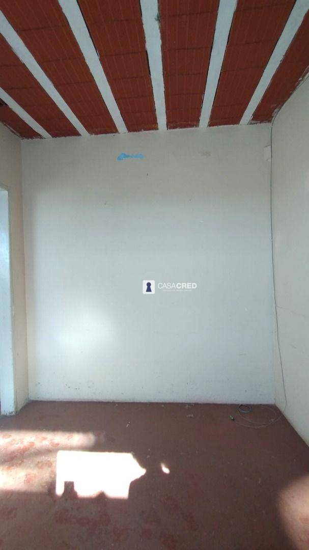 Casa para alugar com 1 quarto, 50m² - Foto 5