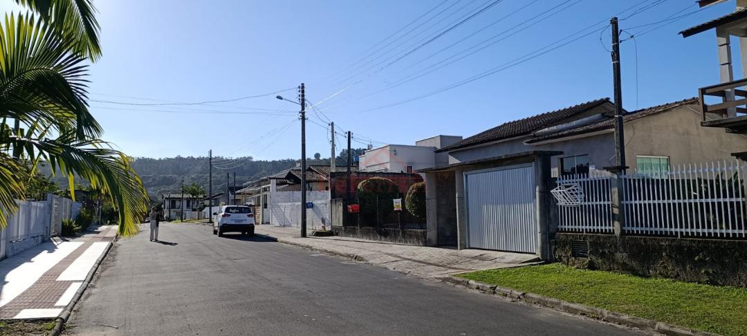 Casa à venda com 3 quartos, 380m² - Foto 16