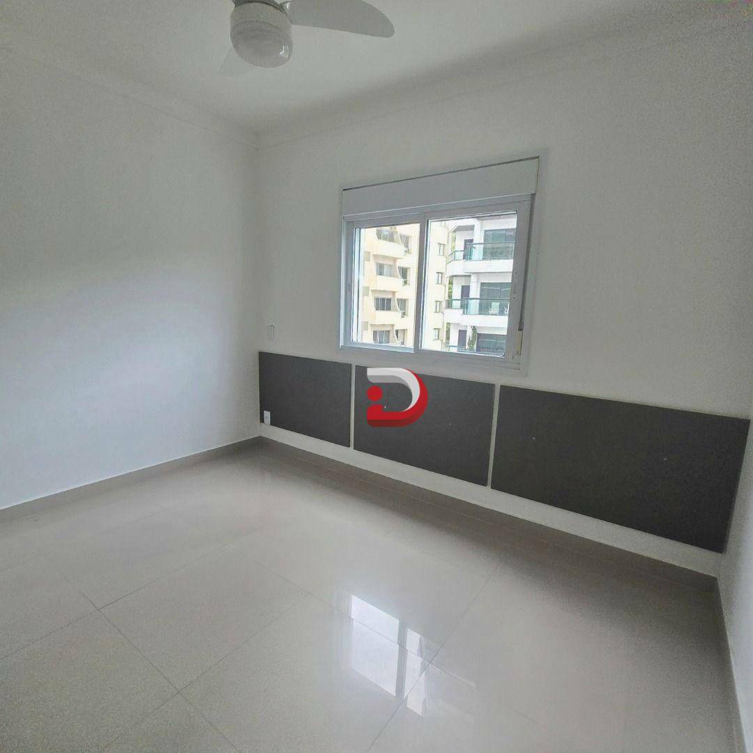 Apartamento para alugar com 3 quartos, 118m² - Foto 37