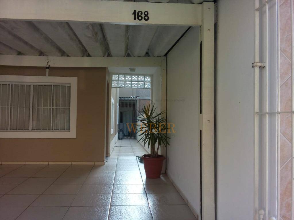 Casa à venda com 3 quartos, 189m² - Foto 4