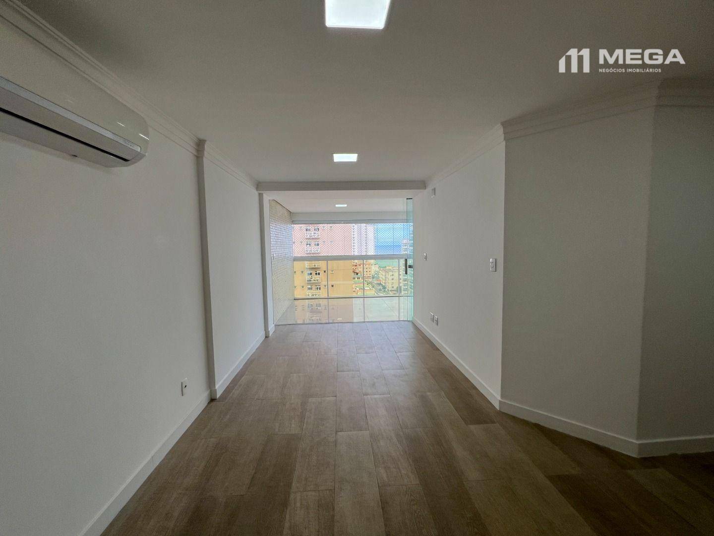 Apartamento à venda com 3 quartos, 115m² - Foto 1