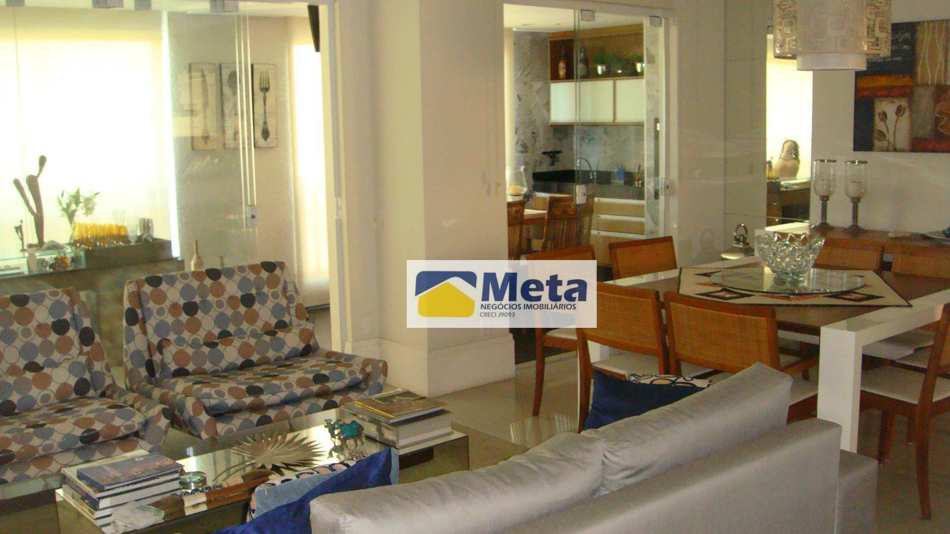 Apartamento à venda com 4 quartos, 198m² - Foto 3