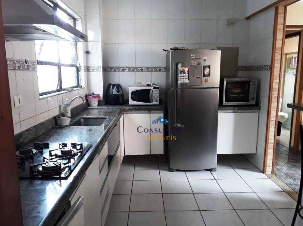 Apartamento à venda com 3 quartos, 100m² - Foto 2