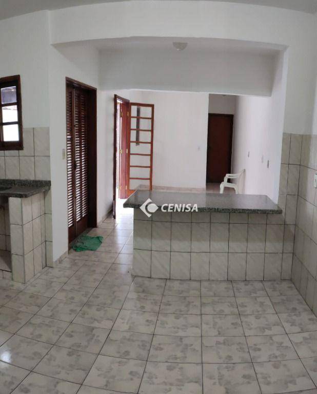 Casa à venda com 3 quartos, 178m² - Foto 13