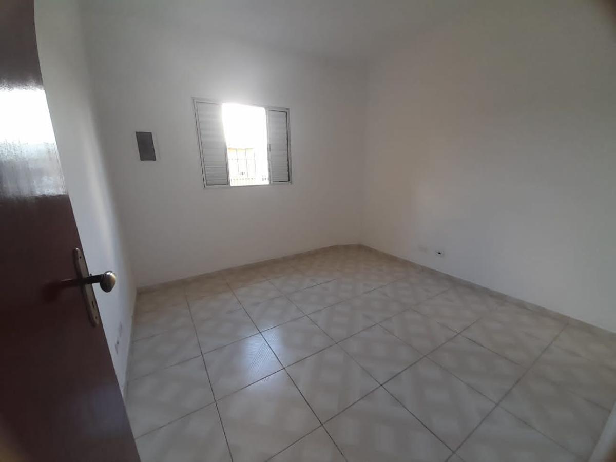 Casa à venda com 3 quartos, 168m² - Foto 9