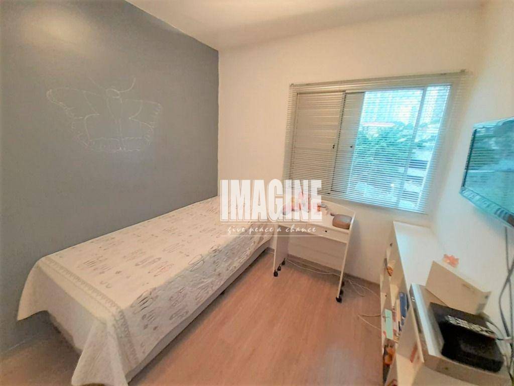 Apartamento à venda com 3 quartos, 80m² - Foto 8