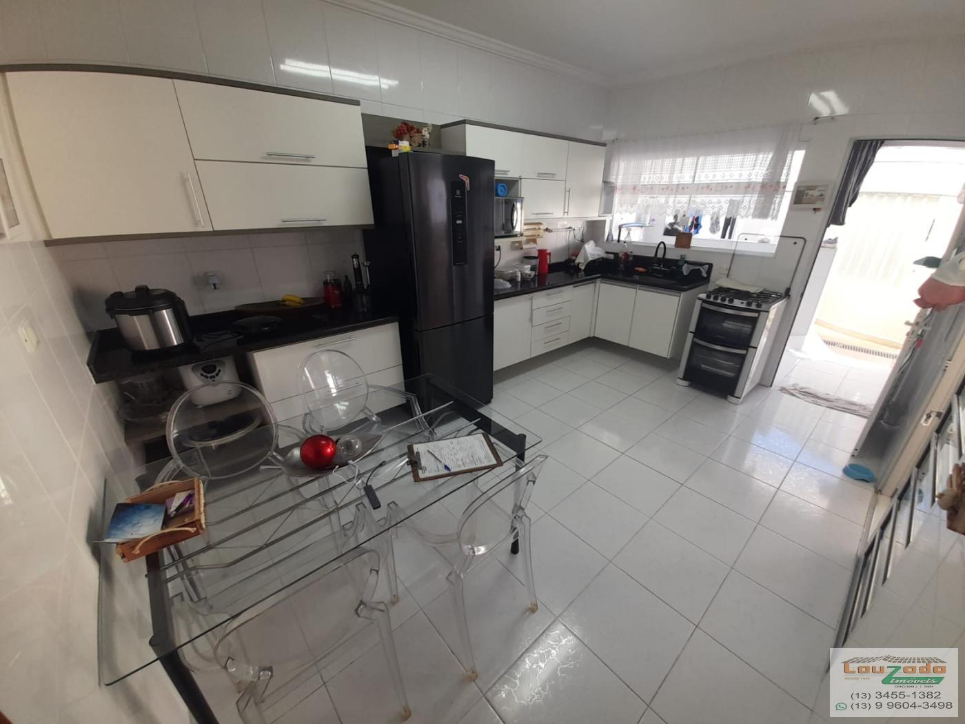 Sobrado à venda com 4 quartos, 297m² - Foto 14