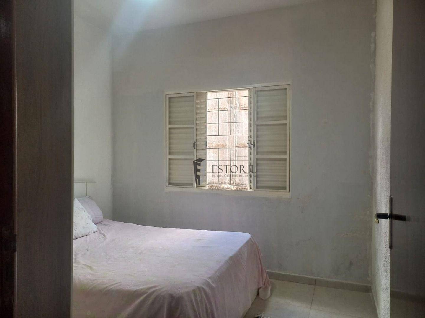 Casa à venda com 2 quartos, 190m² - Foto 17