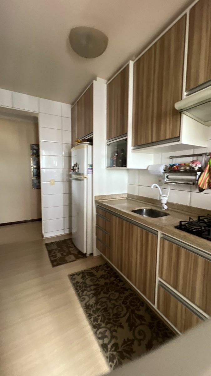 Apartamento à venda com 3 quartos, 110m² - Foto 5