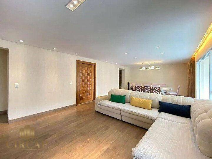 Apartamento à venda com 3 quartos, 168m² - Foto 4