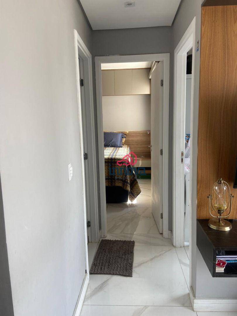 Apartamento à venda com 2 quartos, 43m² - Foto 9