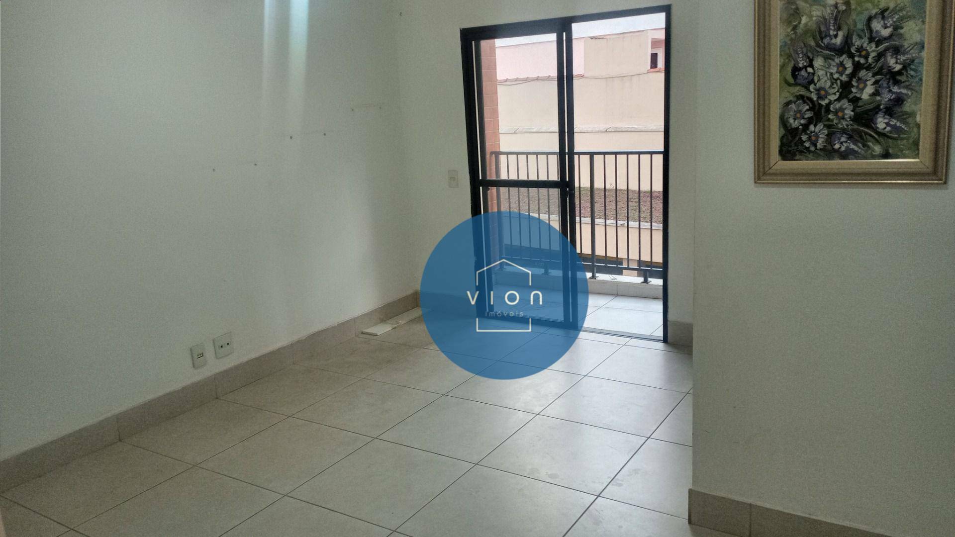 Apartamento à venda com 3 quartos, 70m² - Foto 1