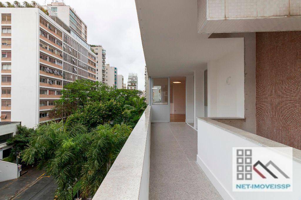 Apartamento à venda com 3 quartos, 270m² - Foto 10