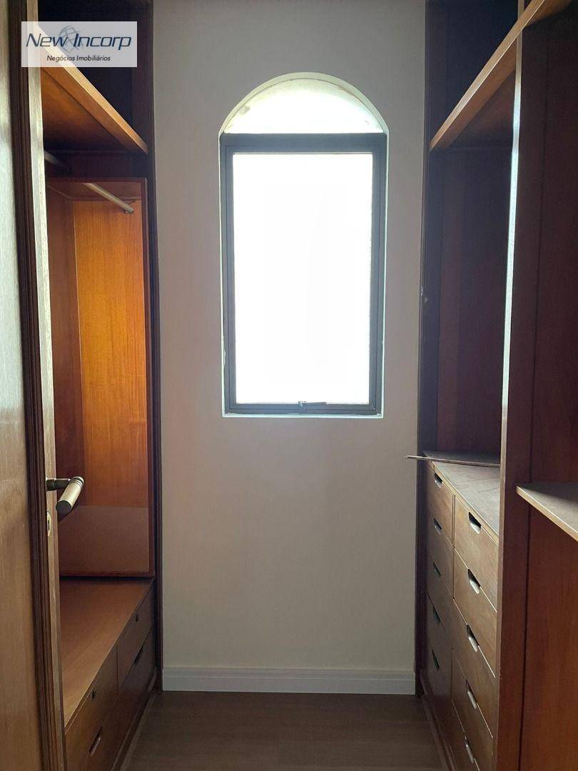 Apartamento à venda com 4 quartos, 190m² - Foto 7