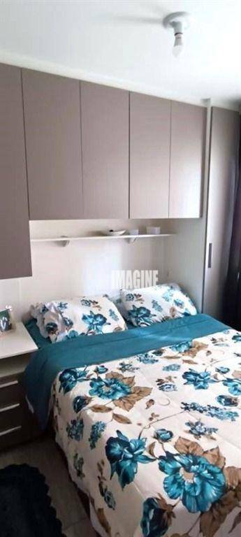 Apartamento à venda com 2 quartos, 41m² - Foto 4