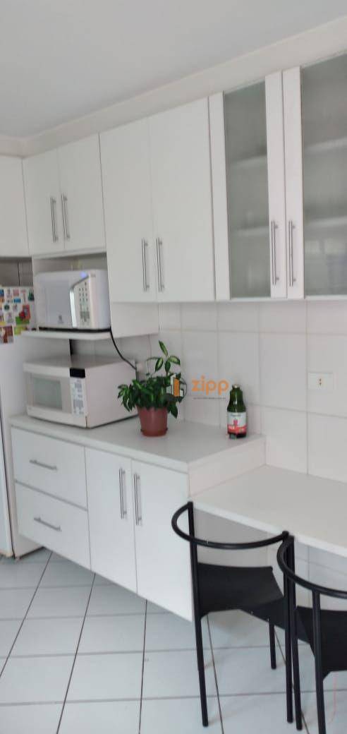 Sobrado à venda com 3 quartos, 95m² - Foto 4