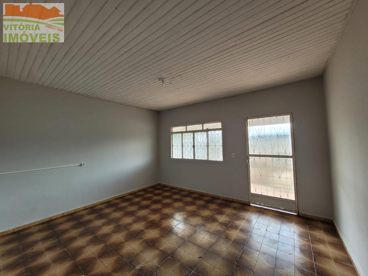 Casa para alugar com 3 quartos, 120m² - Foto 5