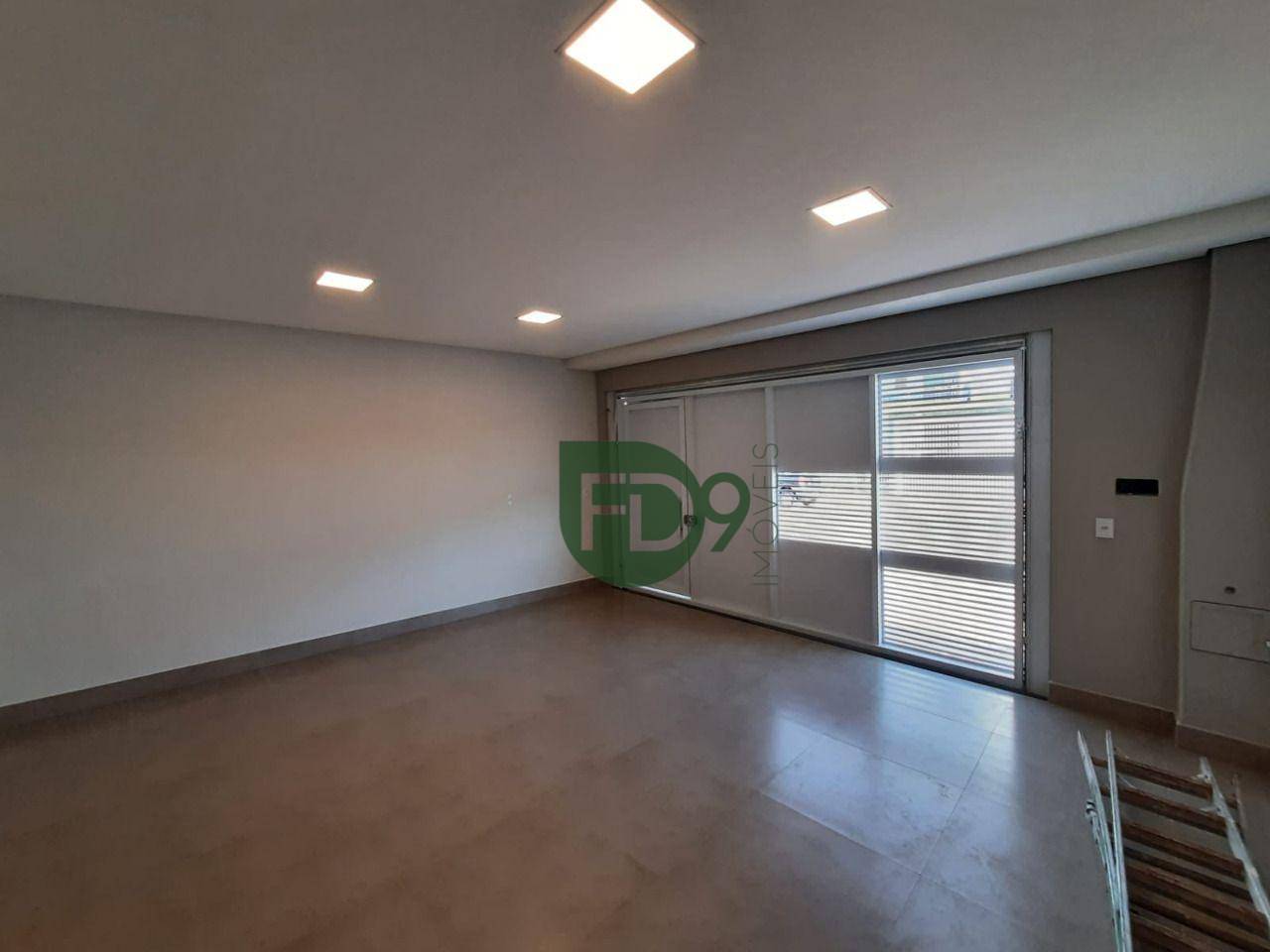 Casa à venda com 3 quartos, 134m² - Foto 3