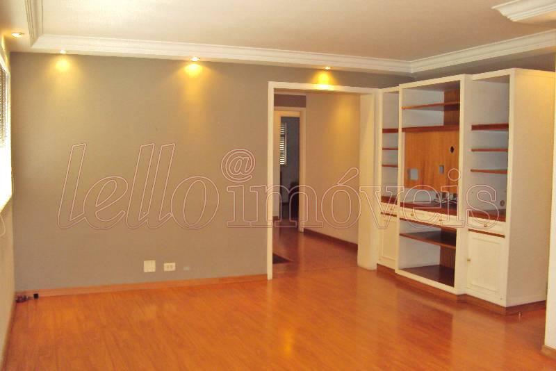 Apartamento para alugar com 3 quartos, 120m² - Foto 2