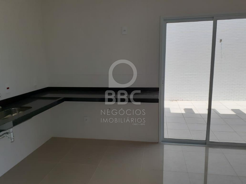 Cobertura à venda com 3 quartos, 150m² - Foto 4