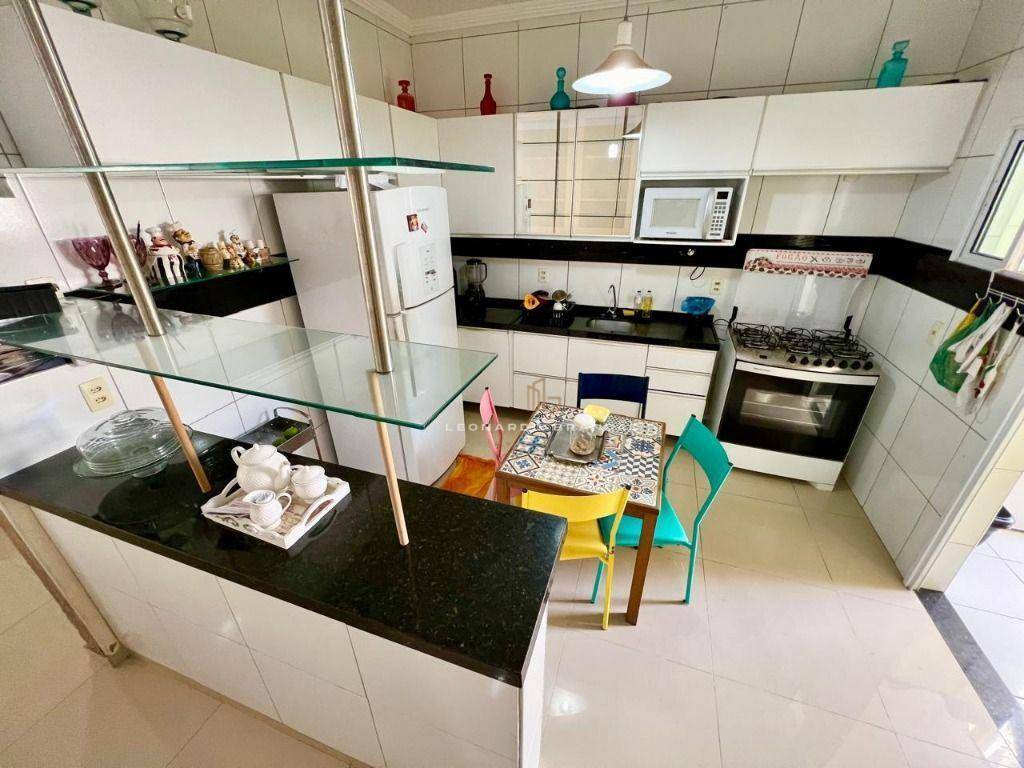 Casa à venda com 3 quartos, 130m² - Foto 5