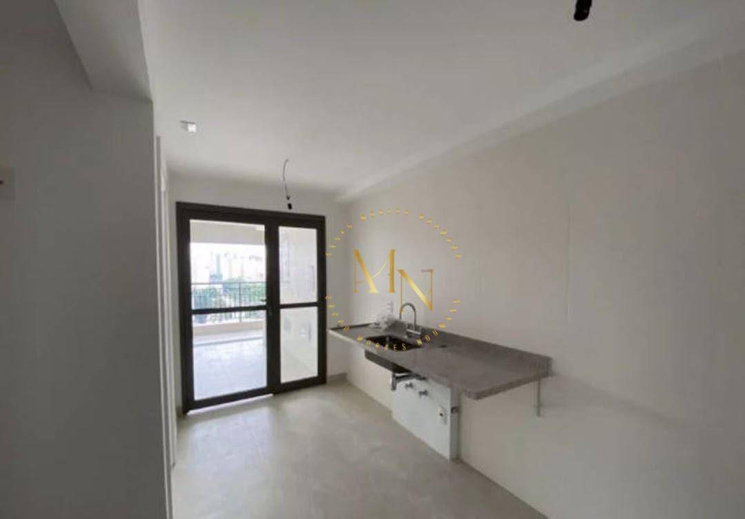 Apartamento à venda com 3 quartos, 137m² - Foto 10