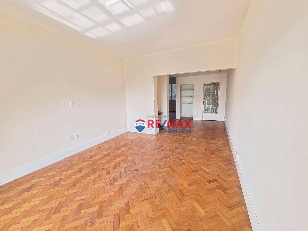 Apartamento à venda com 4 quartos, 230m² - Foto 4