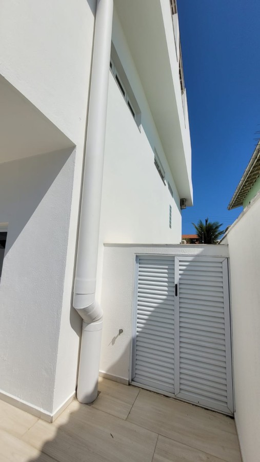 Casa à venda com 4 quartos, 300m² - Foto 18