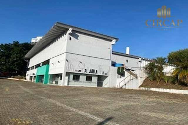 Depósito-Galpão-Armazém para alugar, 5500m² - Foto 1