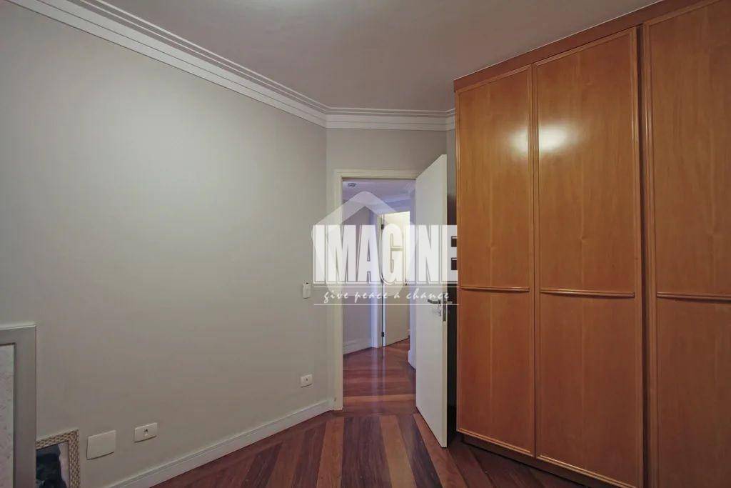 Apartamento à venda com 3 quartos, 142m² - Foto 8