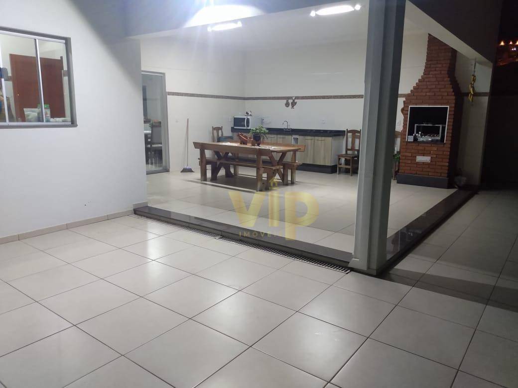 Casa à venda com 3 quartos, 170m² - Foto 6