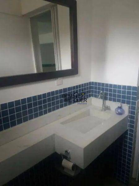 Sobrado à venda com 3 quartos, 210m² - Foto 2