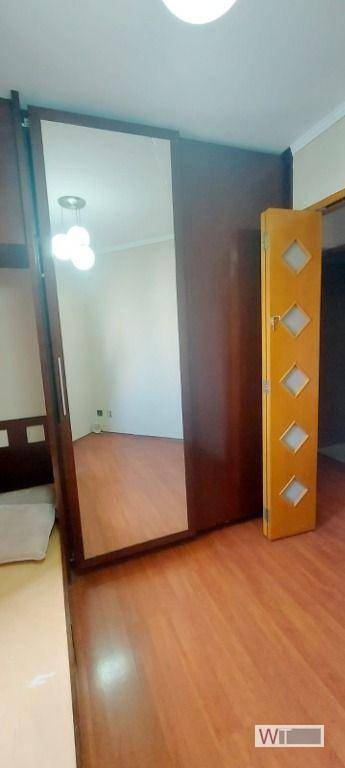 Apartamento para alugar com 3 quartos, 75m² - Foto 14