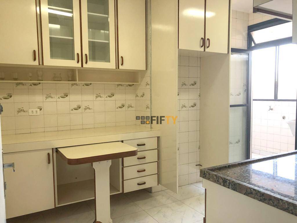 Apartamento à venda com 3 quartos, 100m² - Foto 9