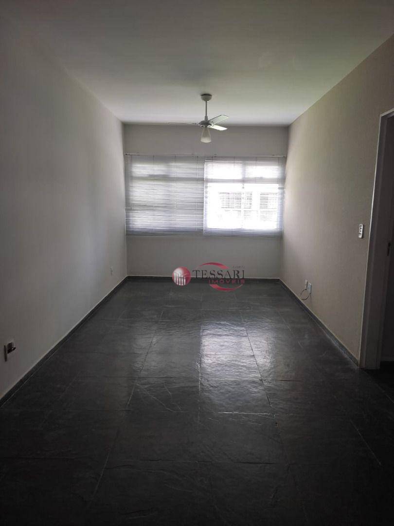 Apartamento para alugar com 2 quartos, 100m² - Foto 1