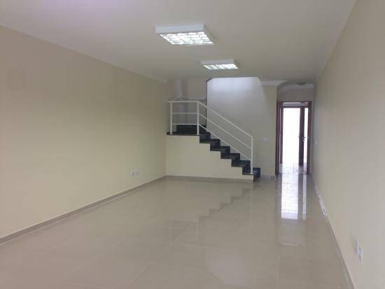 Sobrado à venda com 3 quartos, 134m² - Foto 2