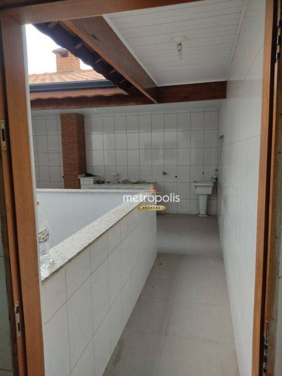 Sobrado à venda com 3 quartos, 250m² - Foto 24