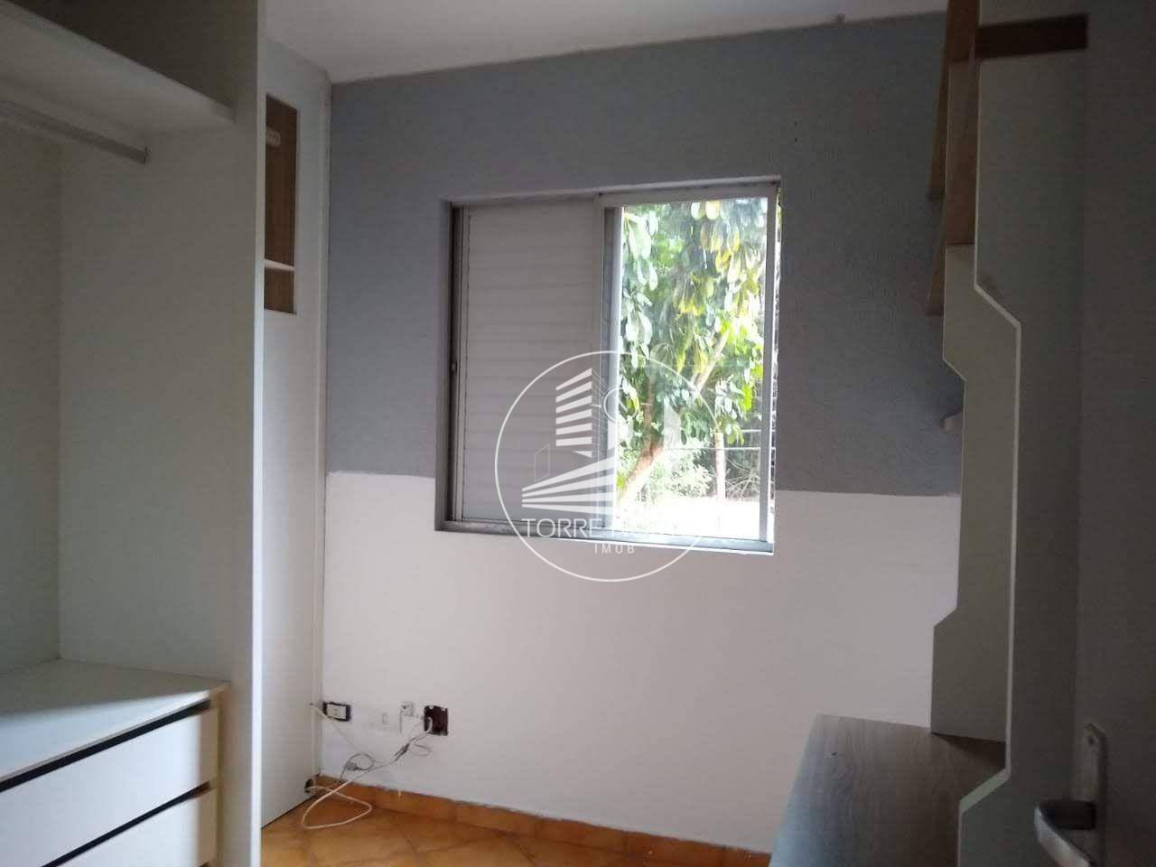 Apartamento à venda com 3 quartos, 74m² - Foto 9