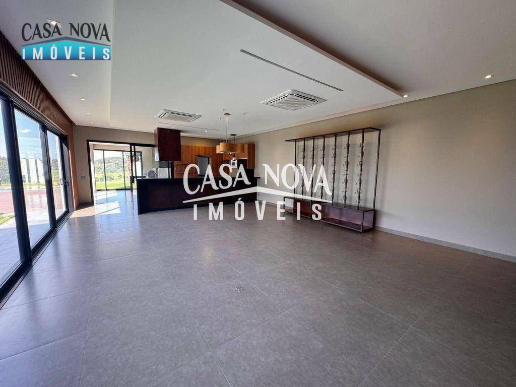 Casa de Condomínio para alugar com 4 quartos, 396m² - Foto 7