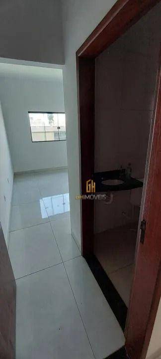 Casa à venda com 3 quartos, 100m² - Foto 5