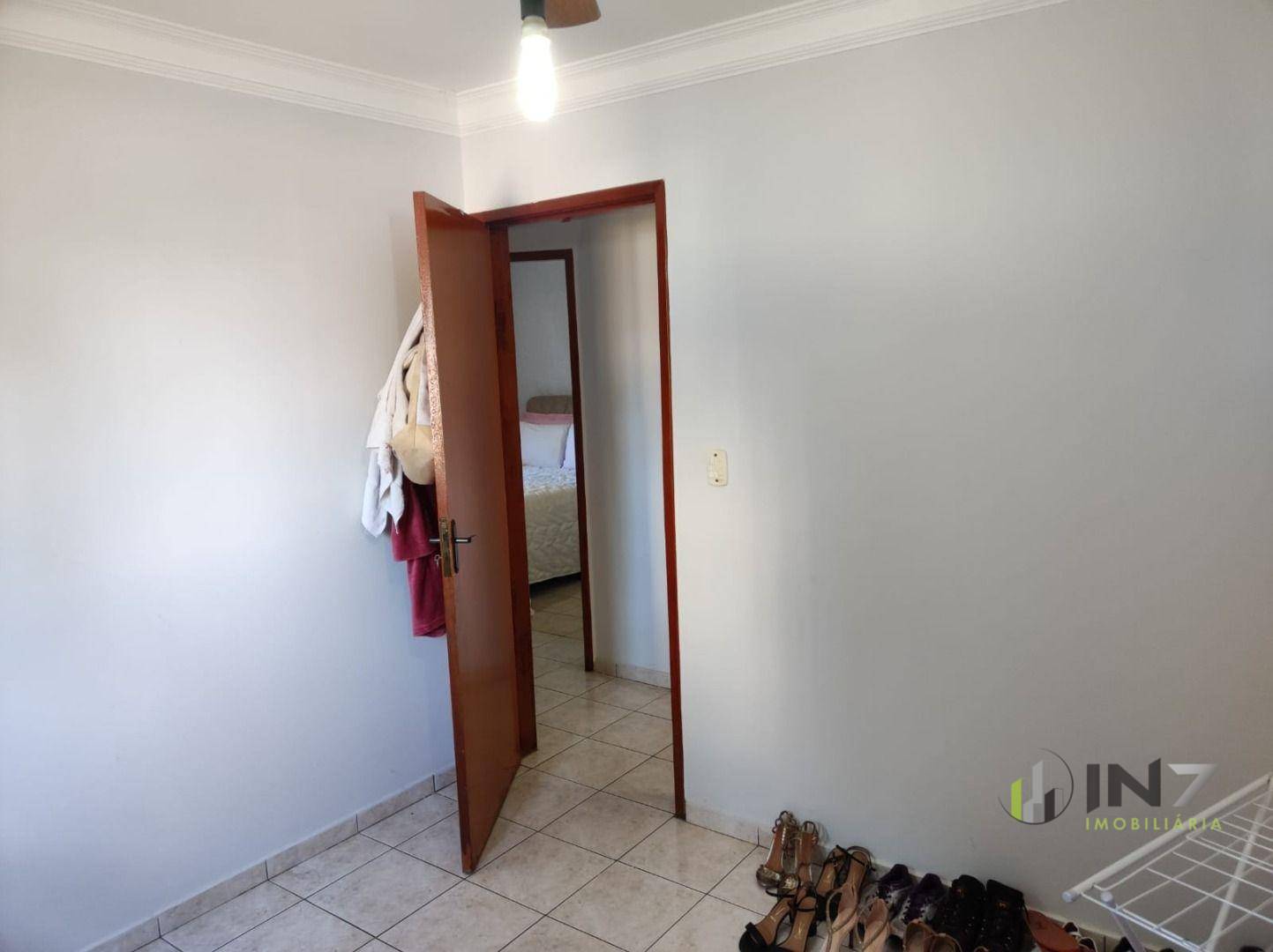 Apartamento à venda com 3 quartos, 71m² - Foto 11