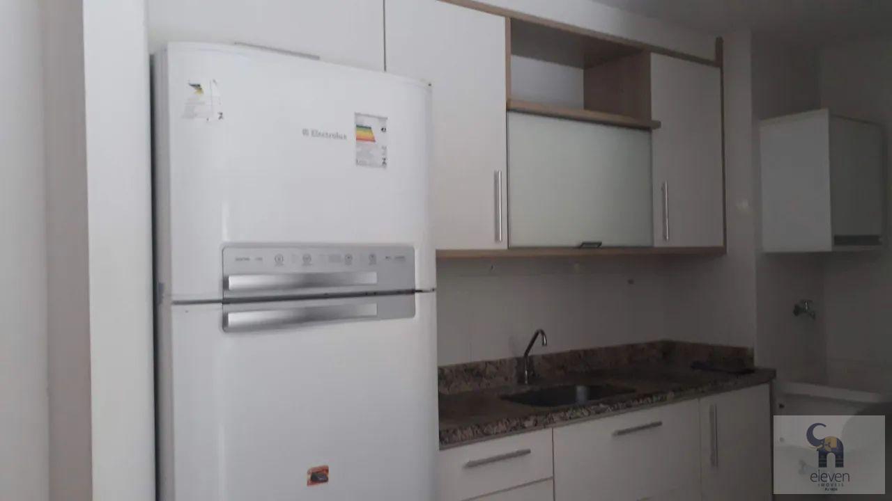 Apartamento para alugar com 2 quartos, 75m² - Foto 20