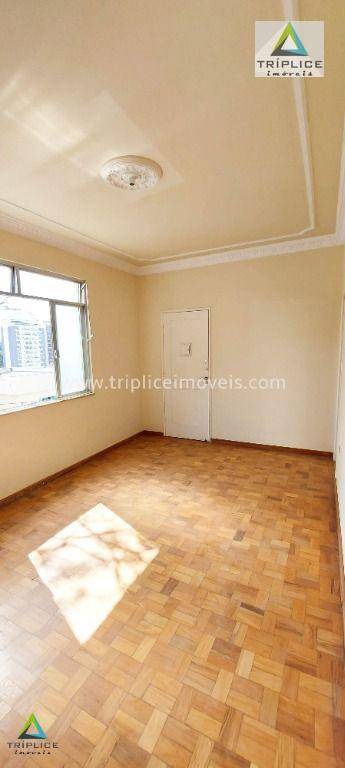 Apartamento à venda com 2 quartos, 102m² - Foto 3