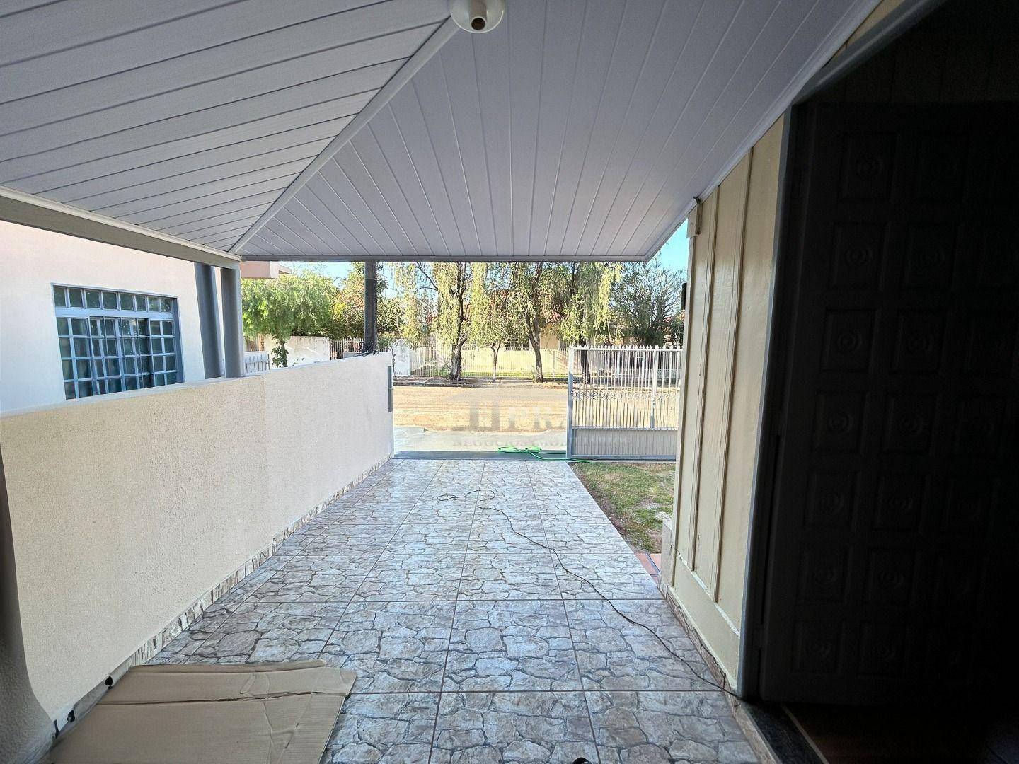 Casa para alugar com 3 quartos, 106m² - Foto 3