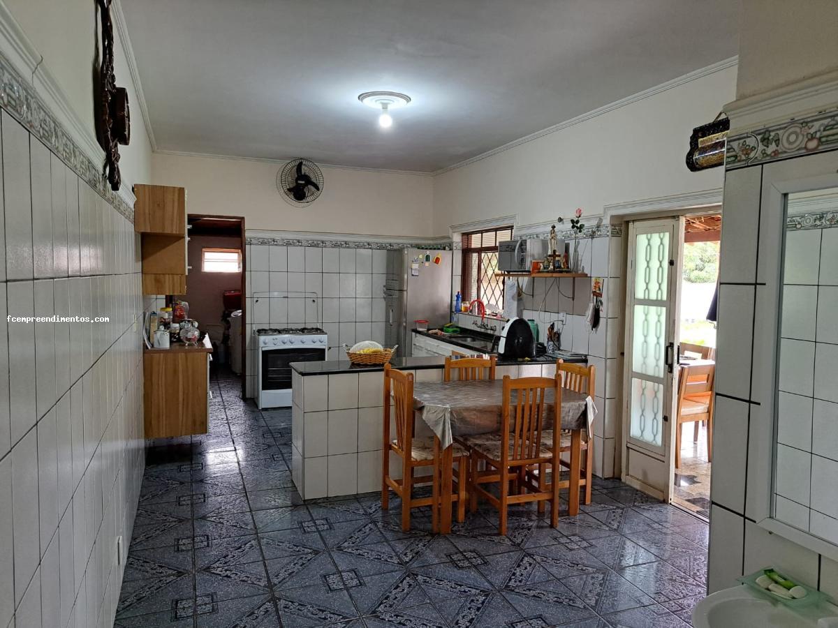 Fazenda à venda com 3 quartos, 1250m² - Foto 31