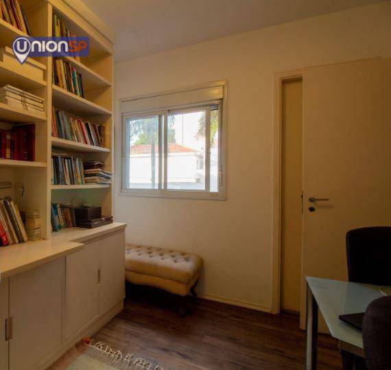 Apartamento à venda com 3 quartos, 220m² - Foto 9