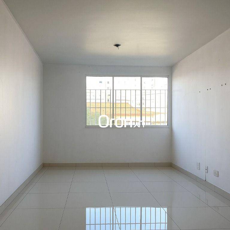 Apartamento à venda com 2 quartos, 76m² - Foto 1